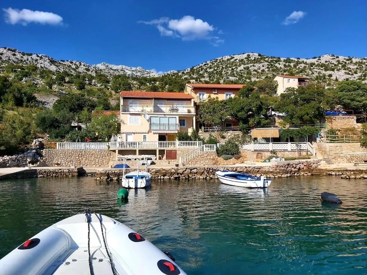 Porat Apartment Starigrad Paklenica