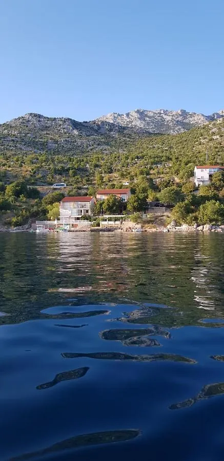 Porat Apartment Starigrad Paklenica