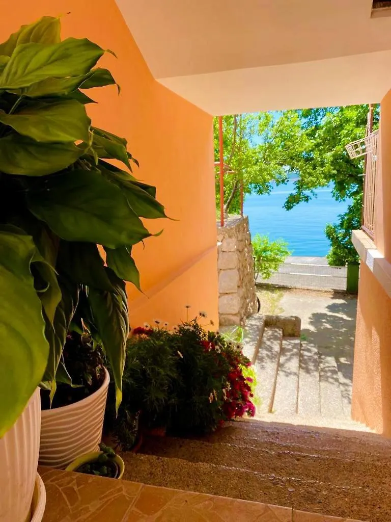 Porat Apartment Starigrad Paklenica
