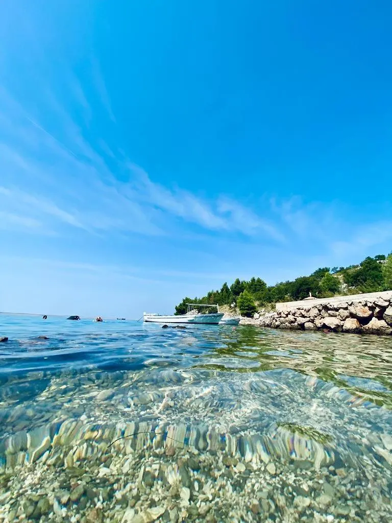 Porat Apartment Starigrad Paklenica