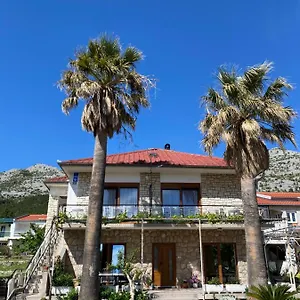 4 Palme Apartment