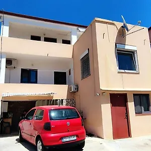 Appartement Andela, Starigrad Paklenica