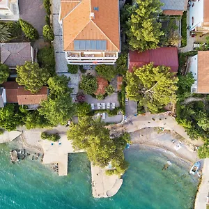 Vicko Guest house